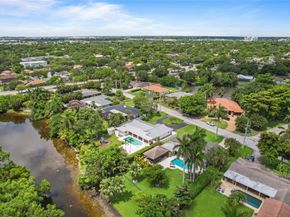 1120 E Tropical Way, Plantation FL 33317