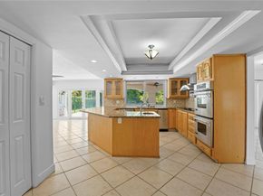 1120 E Tropical Way, Plantation FL 33317