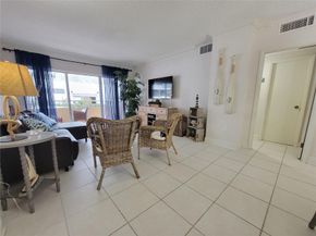 1980 S Ocean Drive 2C, Hallandale Beach FL 33009
