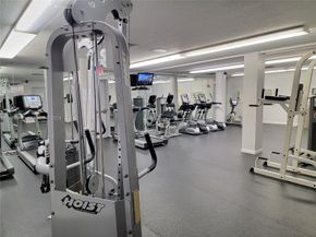 1980 S Ocean Drive 2C, Hallandale Beach FL 33009