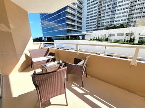 1980 S Ocean Drive 2C, Hallandale Beach FL 33009