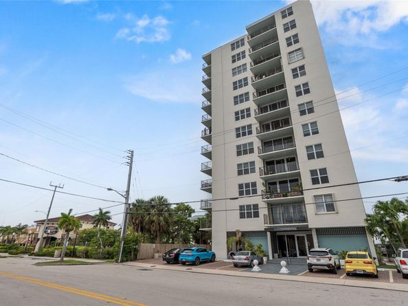 3233 NE 32nd Ave 1103, Fort Lauderdale FL 33308