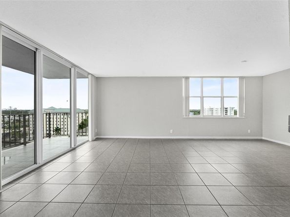 3233 NE 32nd Ave 1103, Fort Lauderdale FL 33308