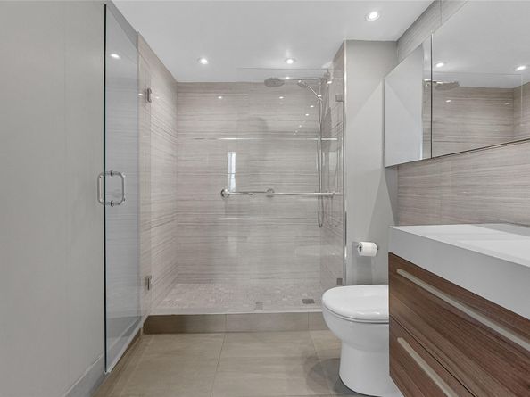 3233 NE 32nd Ave 1103, Fort Lauderdale FL 33308