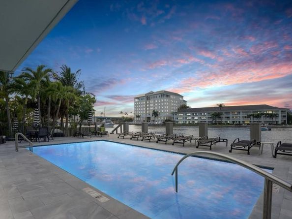 3233 NE 32nd Ave 1103, Fort Lauderdale FL 33308