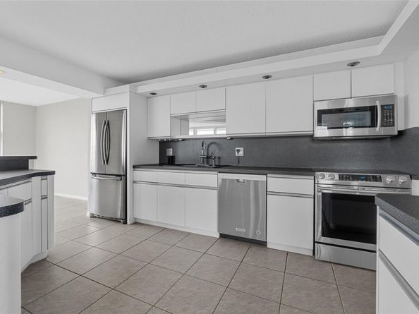 3233 NE 32nd Ave 1103, Fort Lauderdale FL 33308