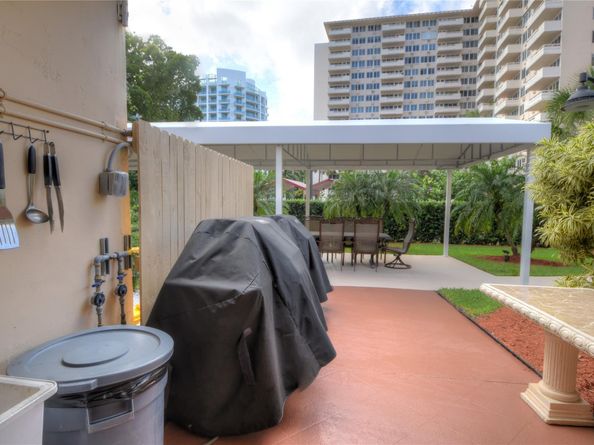 3333 NE 34th St 1402, Fort Lauderdale FL 33308