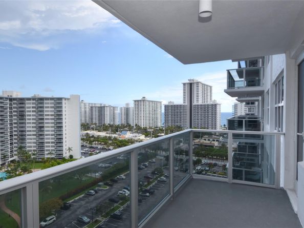 3333 NE 34th St 1402, Fort Lauderdale FL 33308