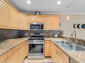 1383 NE 27th St, Pompano Beach FL 33064