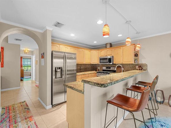 1383 NE 27th St, Pompano Beach FL 33064