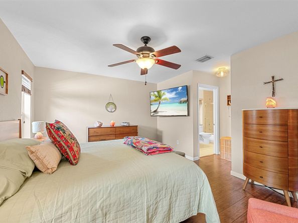 1383 NE 27th St, Pompano Beach FL 33064