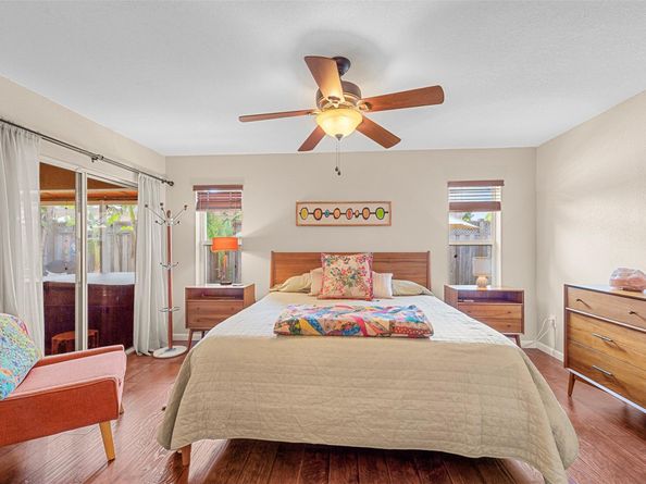 1383 NE 27th St, Pompano Beach FL 33064