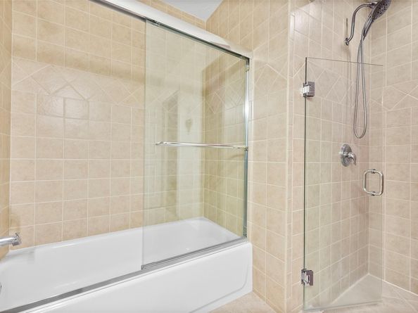 1383 NE 27th St, Pompano Beach FL 33064