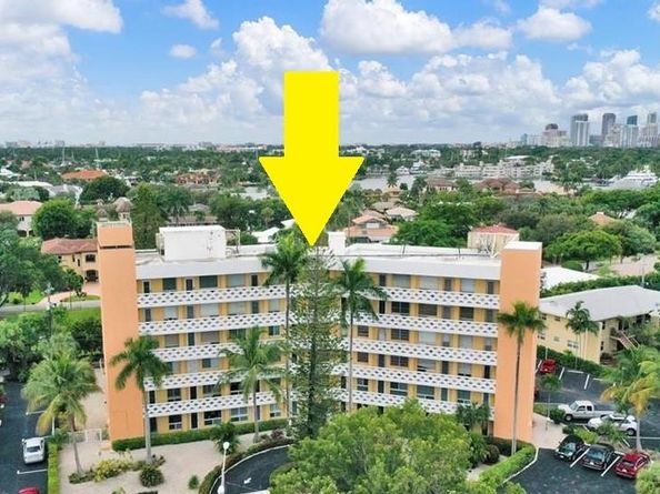 2400 NE 9th St 402, Fort Lauderdale FL 33304