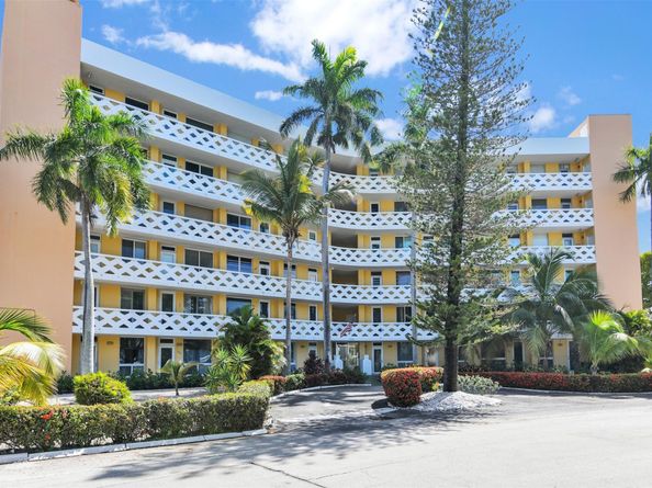 2400 NE 9th St 402, Fort Lauderdale FL 33304