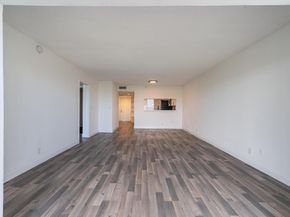 2200 S Cypress Bend Dr 604, Pompano Beach FL 33069