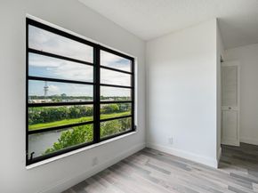 2200 S Cypress Bend Dr 604, Pompano Beach FL 33069