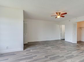 2200 S Cypress Bend Dr 604, Pompano Beach FL 33069