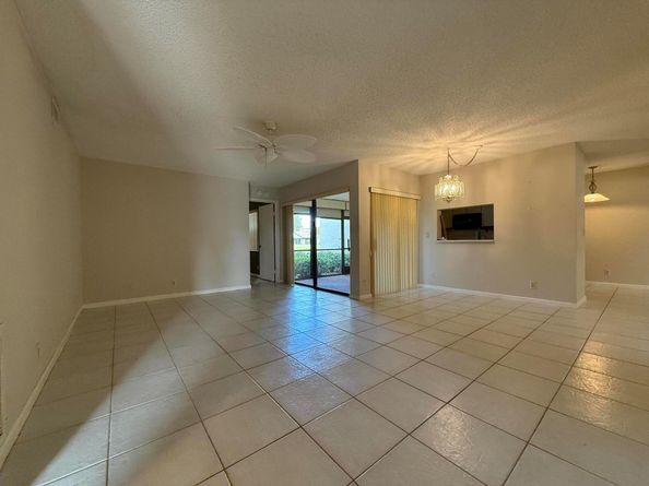5815 Parkwalk Drive 212, Boynton Beach FL 33472