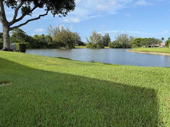 5815 Parkwalk Drive 212, Boynton Beach FL 33472