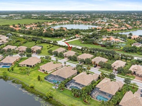 4615 Siena Circle, Wellington FL 33414