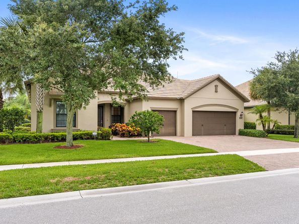 4615 Siena Circle, Wellington FL 33414