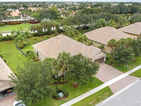 4615 Siena Circle, Wellington FL 33414