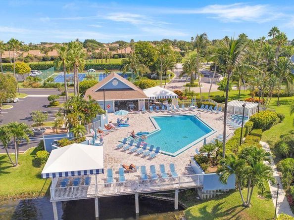 111 Ocean Dunes Circle, Jupiter FL 33477