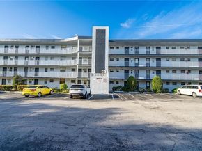 443 NE 195th St 242, Miami FL 33179