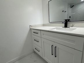 443 NE 195th St 242, Miami FL 33179
