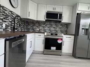 443 NE 195th St 242, Miami FL 33179