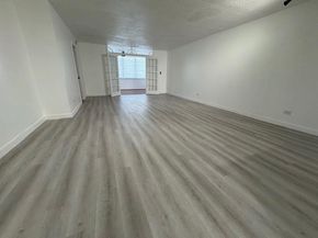 443 NE 195th St 242, Miami FL 33179