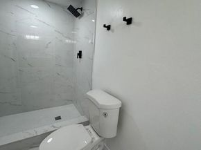 443 NE 195th St 242, Miami FL 33179