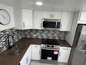 443 NE 195th St 242, Miami FL 33179