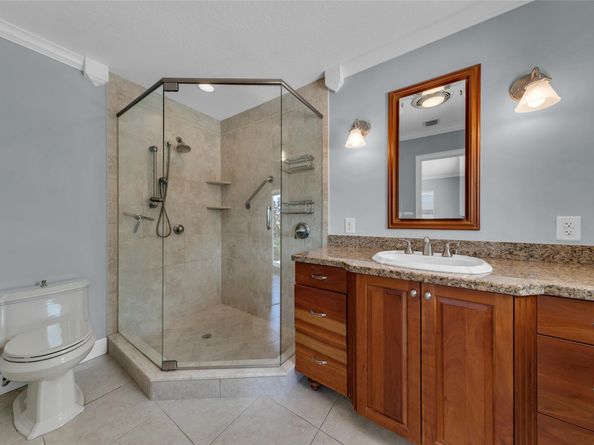 2141 NE 52nd St, Fort Lauderdale FL 33308