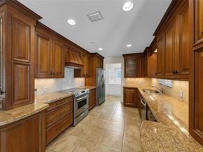 2141 NE 52nd St, Fort Lauderdale FL 33308