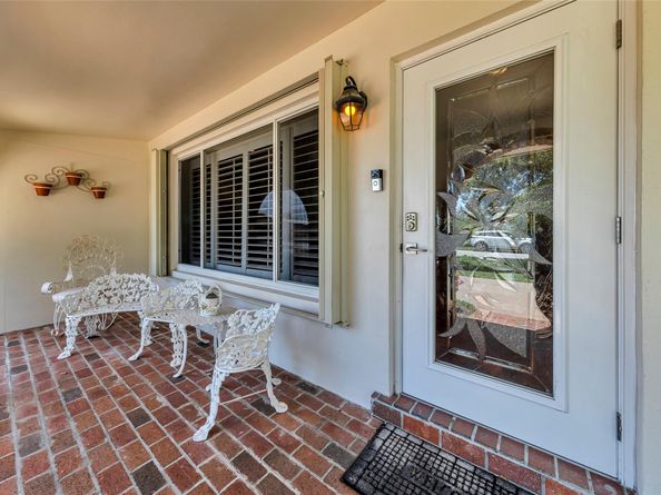 2141 NE 52nd St, Fort Lauderdale FL 33308