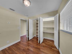 2141 NE 52nd St, Fort Lauderdale FL 33308