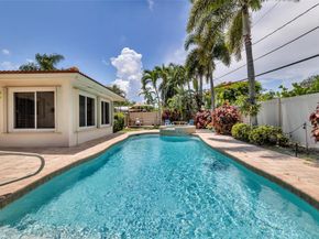 2141 NE 52nd St, Fort Lauderdale FL 33308