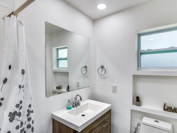 8 Wellesley Drive, Lake Worth Beach FL 33460