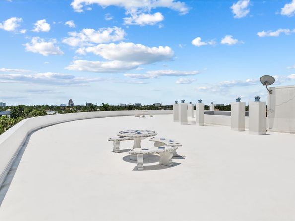 401 SE 25 Ave 402, Fort Lauderdale FL 33301
