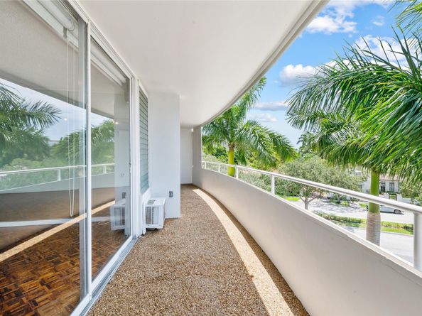 401 SE 25 Ave 402, Fort Lauderdale FL 33301