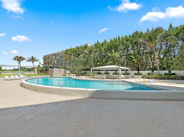 2780 S Ocean Boulevard 707, Palm Beach FL 33480