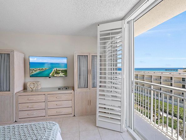 2780 S Ocean Boulevard 707, Palm Beach FL 33480