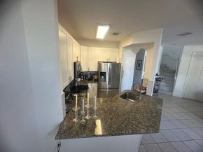 8691 NW 112th Ct, Doral FL 33178