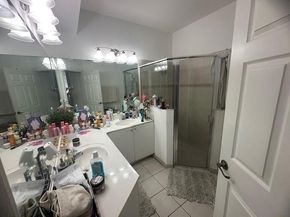 8691 NW 112th Ct, Doral FL 33178