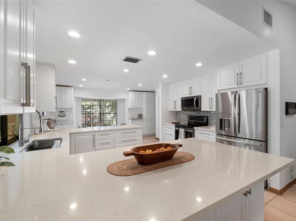 11217 NW 10TH Manor, Coral Springs FL 33071