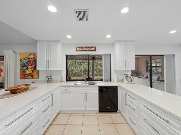11217 NW 10TH Manor, Coral Springs FL 33071