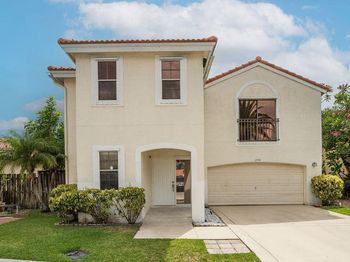 1752 Shoreside Circle