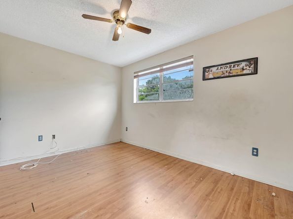 15018 SW 80th Ter 907, Miami FL 33193